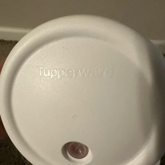 Tupperware Pink and Blue Tumblers - Picture 3 of 3